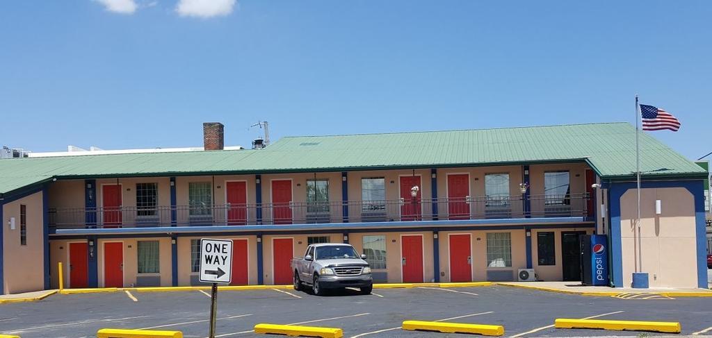 Budget Inn - Washington Buitenkant foto